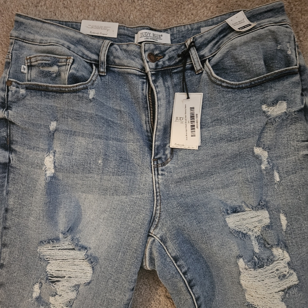 Judy Blue boyfriend 18 jeans NWT